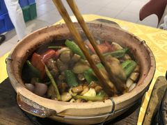 -天宝食坊·啫啫煲大排档(西华路店)