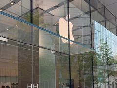 -Apple零售店(华贸购物中心店)