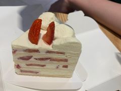 草莓千层-安上烘焙 ENCHANTE(世纪汇店)