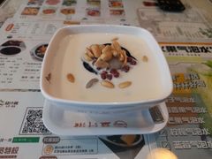红豆q果仙草冻-益汁湘(三坊七巷店)