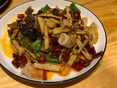 -十三式重庆江湖菜(金茂览秀城店)