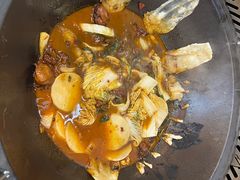 -三里屯土灶炖公鸡地锅鸡(江东店)