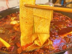 -鸿顺老铁锅美蛙鱼府(解放碑店)