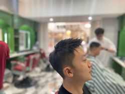 -可大男士理发馆