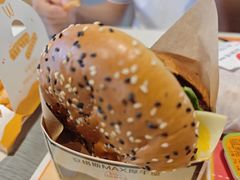 -麦当劳(哈西万达店)