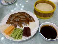 -六和聚传统烤鸭.天津菜(和平店)
