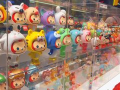 -泡泡玛特POPMART(大卫城店)