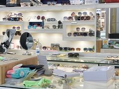 -横岗眼镜城