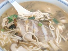 酸菜黄鱼面-阿琴面馆(武林路店)