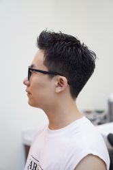 -理昂男士理发店 Barber shop