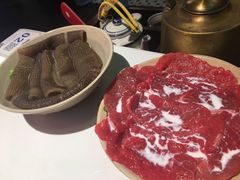 摸奶牛肉-卤校长重庆火锅(国兴店)