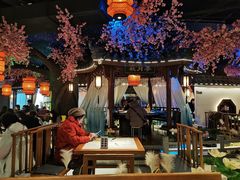 -荷塘秋月·本帮江浙菜(国权路店)