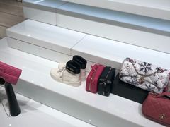 -CHANEL(恒隆广场店)