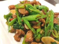 葱爆肉-东北酱骨头馆(蓁巷店)