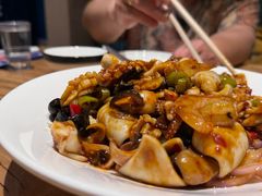 -小船渔村•大连菜•大连焖鱼(黄河路店)