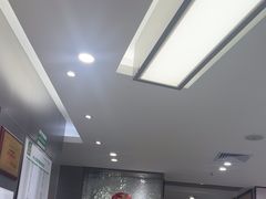 -深圳正夫口腔医疗管理连锁有限公司温莎口腔门诊部(东门店)