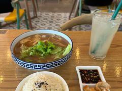 -峇峇娘马来西亚餐厅(望京SOHO店)