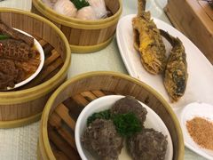 -双子楼大酒店(城开国际写字楼店)