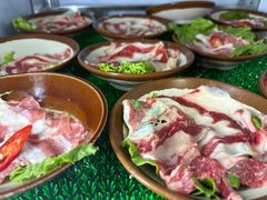 -尚品海鲜肥牛自助火锅(湖明店)