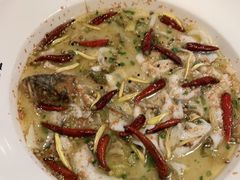 -渔语鱼新川菜Bistro(万象天地店)