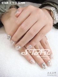 璀璨星纱-STAR美甲店