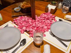 -三亚艾迪逊酒店·海滩烧烤 BARBACOA·现场乐队·浪漫晚餐·烧烤海鲜