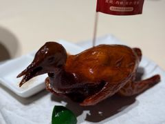 非遗红烧乳鸽-侨美食家·粤菜(体育西路店)