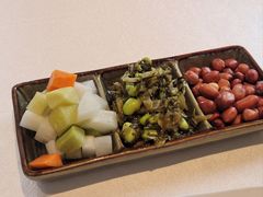 -老北门·苏帮菜·湖景包间(月光码头店)