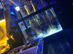 -简奥斯汀·赫本酒吧