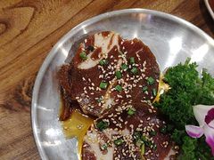 -明洞阿姨·韩式酱蟹烤肉·创意料理(三元桥店)