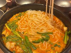 -银米·云南传统过桥米线(双廊黑金冠店)