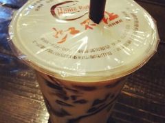 红不让-暖食光·台式家庭餐厅·生日主题店(万达店)