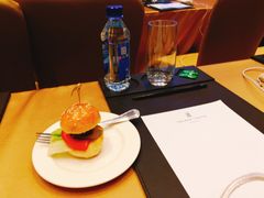 -广州富力丽思卡尔顿酒店