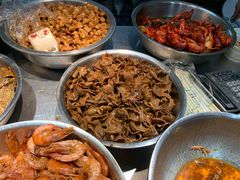 -蓝精灵饺子店