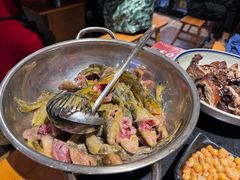 -小饕荟雅安贡椒鱼鲜馆(广福桥店)