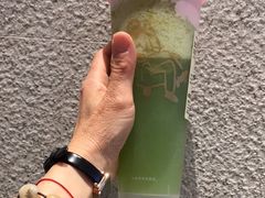 -喜茶(北京华贸购物中心店)