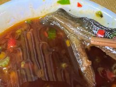 -金海椒罐罐鲢鱼(东方桂苑店)