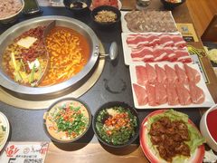 -沸炉重庆老火锅(军事博物馆店)