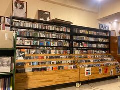 -麦田书店(国防路店)