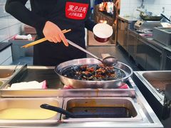 -黑色经典臭豆腐·湖南特产(坡子街店)