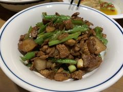 本地辣椒炒肉-肖记公安牛肉鱼杂馆· 省级非物质文化遗产(仁和路店)