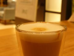 flat&nbsp;white-代数学家algebraist(诚品店)