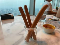 餐前面包-广州四季酒店·意珍·意式自助餐