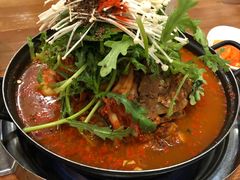 -喇喇排骨火锅·传统韩式脊骨汤(望京西园总店)