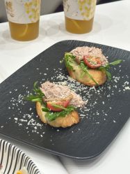 -奈尔宝家庭中心·亲子餐厅(鄞州万达店)