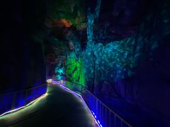 -泰安地下龙宫景区