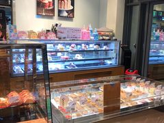 面包甜点陈列柜-巴黎贝甜(杨浦宝地店)