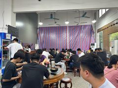 -容里煲仔饭(利丰北路店)
