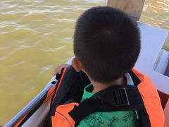 -梁子湖东篱老屋生态庄园