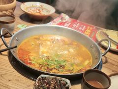 -老凯俚酸汤鱼(鸿通城店)